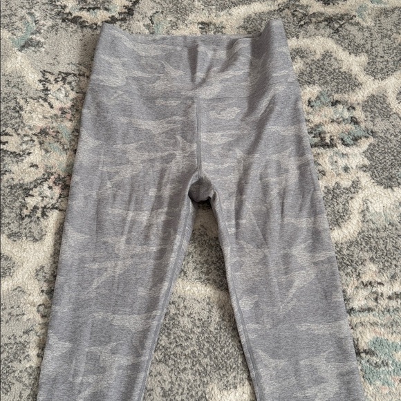 Vuori Clean Elevation Legging - Picture 2 of 9